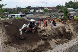 Korban Longsor Proyek Perumahan Wedomartani Sleman Belum Ditemukan, Alat Berat dan Anjing Pelacak Dikerahkan