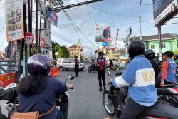 Masih Banyak Pelanggar di Simpang OB, Kapan Lampu Bangjo Dipasang?