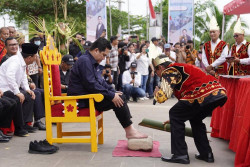 Erick Thohir Dapat Gelar Balugu Sangeri Banua