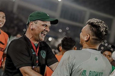 Pelatih Kiper Carlos Salomao Berpisah dengan PSS Sleman