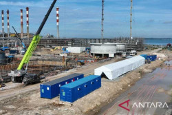 Kontainer Biru, Zona Merokok bagi Penambang Minyak di Balikpapan