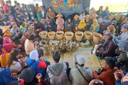 Warga Pleret Bantul Gelar Tradisi Wiwitan