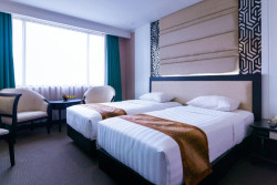 Hotel Mewah Jakarta Ramai-Ramai Dijual Online