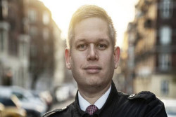 Waduh...Politikus Denmark Garis Keras Bakar Al-Qur'an di Swedia