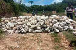 Konflik Tak Kunjung Reda, Sudah Sepekan Jalan ke Pantai Widodaren Masih Ditutup