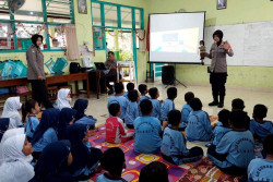 Marak Hoaks Penculikan Anak, Polres Bantul Datangi Sekolah-Sekolah