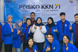 Mahasiswa KKN UMBY Bantu Kemajuan UMKM
