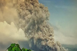 Banjir Lahar Dingin Gunung Semeru Bergetar Sampai 1,5 jam