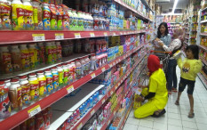 Cukai Plastik dan Minuman Manis Batal Diterapkan