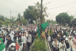 Peringati 1 Abad NU, Lapangan Paseban Jadi Lautan Manusia
