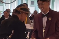Gibran Kini Punya Gelar KPH dari Raja Mangkunegaran, Apa Artinya?