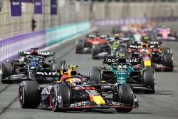 Sergio Perez Juara Grand Prix Arab Saudi