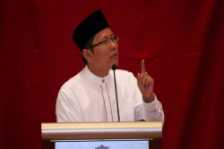Dilarang Jokowi, Ketua MUI: Bukber Itu Baik, Larangan Tak Realistis