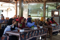 Bea Cukai Jogja Berikan Edukasi kepada Linmas dan Kelompok Informasi Masyarakat Bantul tentang Ketentuan Cukai