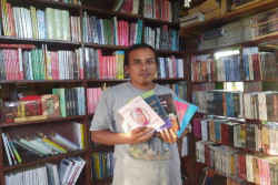 Jadi Rumah bagi Buku-Buku Indie, Begini Keunikan Bisnis Toko Buku Ini