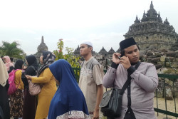 Penyandang Disabilitas Diajak Keliling Tempat Wisata