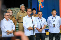 Ada Kejadian Menarik saat Presiden Joko Widodo Kunjungi Kompleks Pergudangan Bulog Sukoharjo