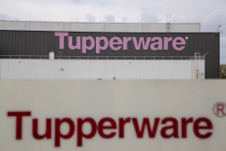 Tupperware Terancam Bangkrut, Kompetitor Murah Dituding Jadi Penyebab