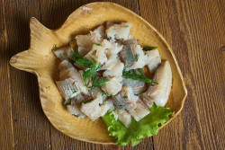 Salad Ini Dinobatkan Sebagai Makanan Terburuk di Dunia, Mau Coba?