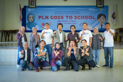 Program PLN Goes to School Gaungkan Semangat Transformasi PLN