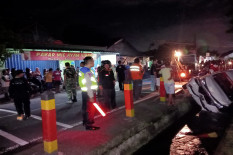 Mobil Masuk Parit di Jalan Blok O, Tak Ada Korban Jiwa