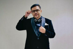 Vokalis Kahitna Meninggal Dunia