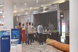 Kebakaran di Mal Senayan City Jakarta, Pengunjung Berhamburan Keluar