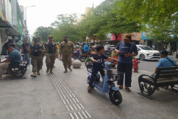Skuter Listrik Masih Beroperasi di Malioboro Meski Sultan Jogja Melarang
