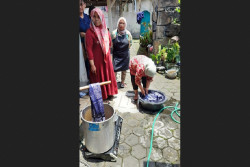 Wisata di Jogja, Jangan Lupa Bawa Batik Ratmotirto Jadi Cenderamata