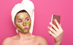 Pakai Sleeping Mask Setiap Hari, Amankah untuk Kulit?