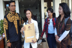 Daftar sebagai Calon Anggota DPD RI asal DIY, Yashinta akan Banyak Belajar dengan Para Seniornya