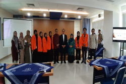 UAD Kirim 6 Mahasiswa ke Inggris