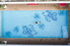 Berenang dan Bersantai di Swiss-Belboutique Yogyakarta