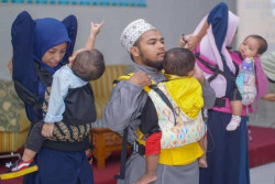 Lekatkan Hubungan Orang Tua dan Anak, Komunitas Ini Getol Kampanyekan Menggendong Bayi