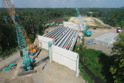 Erection Girder Perdana Pembangunan Jalan Tol Jogja Bawen Seksi 1 Selesai Dibangun Hari Ini, Lihat Penampakannya