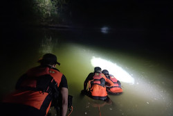 Mandi di Sungai Progo, Seorang Remaja Tenggelam