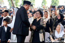 PDIP Tawarkan Kerjasama ke Demokrat, Mega & SBY Islah atau Gimmick?