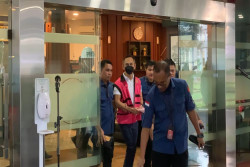 Tanggapan Kejagung Soal Suami Puan Maharani Terkait Tersangka Kasus BTS Kominfo