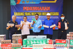 Bea Cukai Yogyakarta Musnahkan Jutaan Batang Rokok Ilegal dan Barang Kiriman Tak Selesaikan Kewajiban Kepabeanan