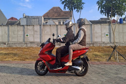 Tips Berkendara Aman Bagi Ibu Hamil ala Honda Istimewa