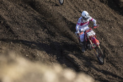 Hari Ini, Delvintor Bakal Suguhkan Balapan Kompetitif di MXGP Lombok