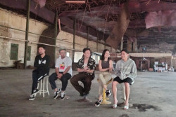 Jefri Nichol dan Clara Bernadeth Syuting Pertaruhan 2 di Gudang Pengeringan Tembakau Berbah