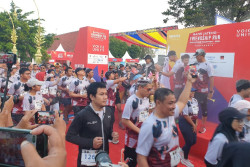 Ganjar Lari Keliling Kota Jogja untuk Sambut Borobudur Marathon
