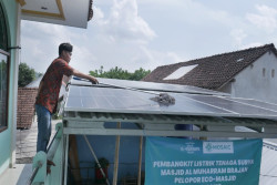 Ramah Lingkungan, Masjid di Bantul Gunakan Listrik Tenaga Surya
