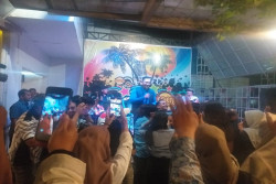 AHY Dekati Milenial di Jogja dengan Diskusi dan Bernyanyi