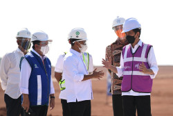 Menteri Bahlil Sindir Ganjar Pranowo, Realisasi Investasi Tak Maksimal