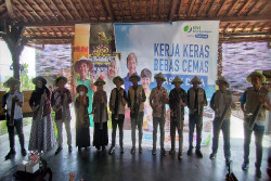 Kerja Keras Bebas Cemas Masuk Desa Sasar Pekerja Informal di 392 Kalurahan di DIY