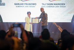 Jateng Terima Penghargaan Pelopor Provinsi Layak Anak