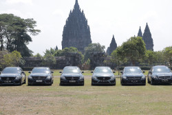 Tempuh Perjalanan 1.200 Kilometer, Komunitas Mercedes Benz W205 Touring Wisata ke Jogja