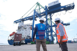 Penjualan Listrik PLN Semester I Capai 137,12 TWh, Sektor Bisnis Jadi Penopang, Tumbuh 13,07%